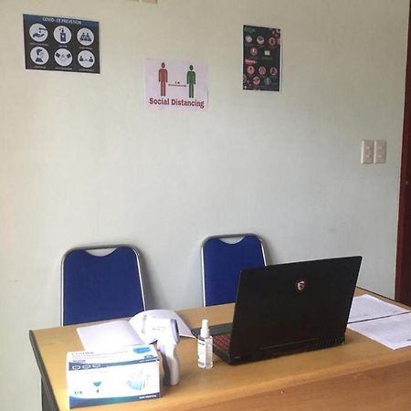 Hotel Anugrah Situngkir 3 Near Creative Hub Pangururan Samosir Redpartner Sinapuran エクステリア 写真